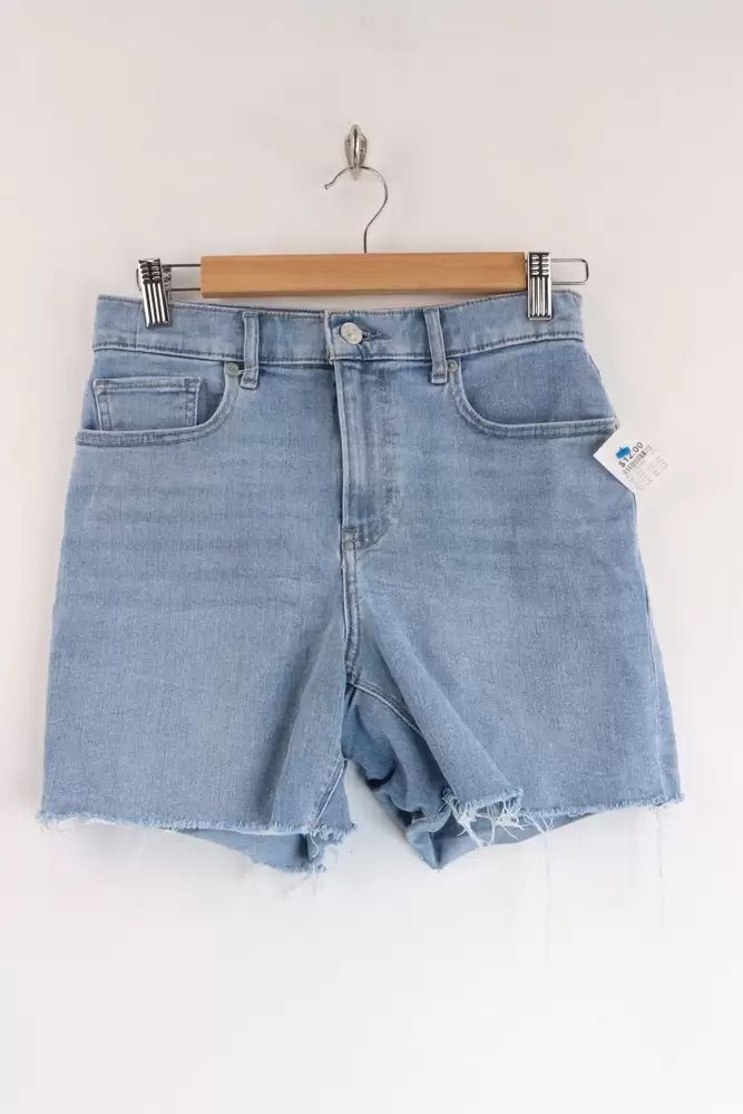 Short Dama